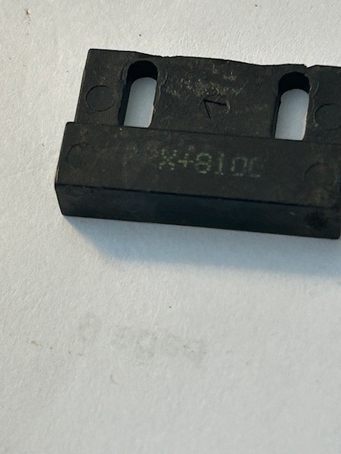 993659 Magnet