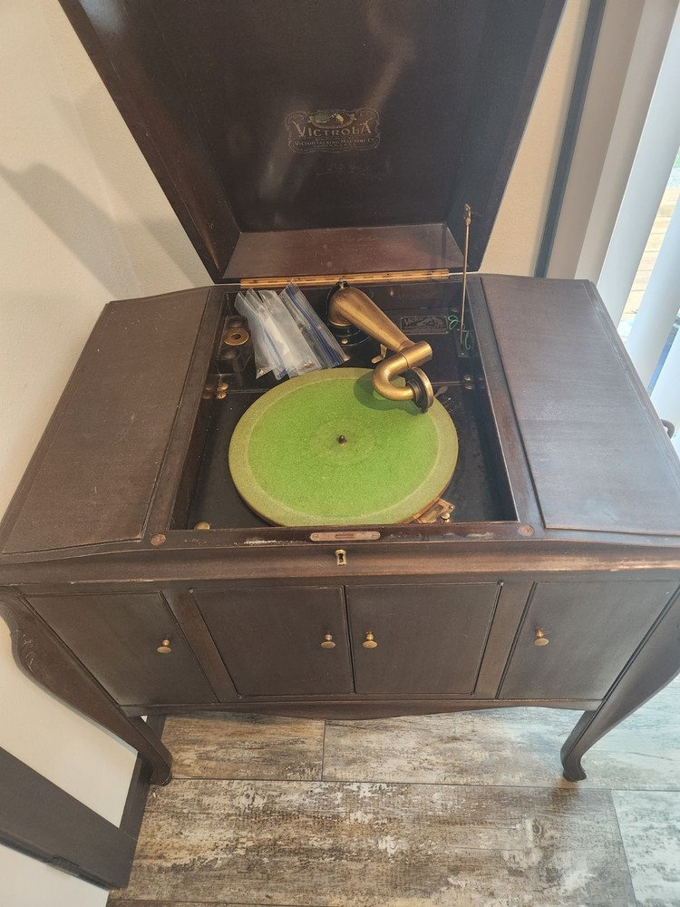 Victor Victrola Vv-280 Phonograph