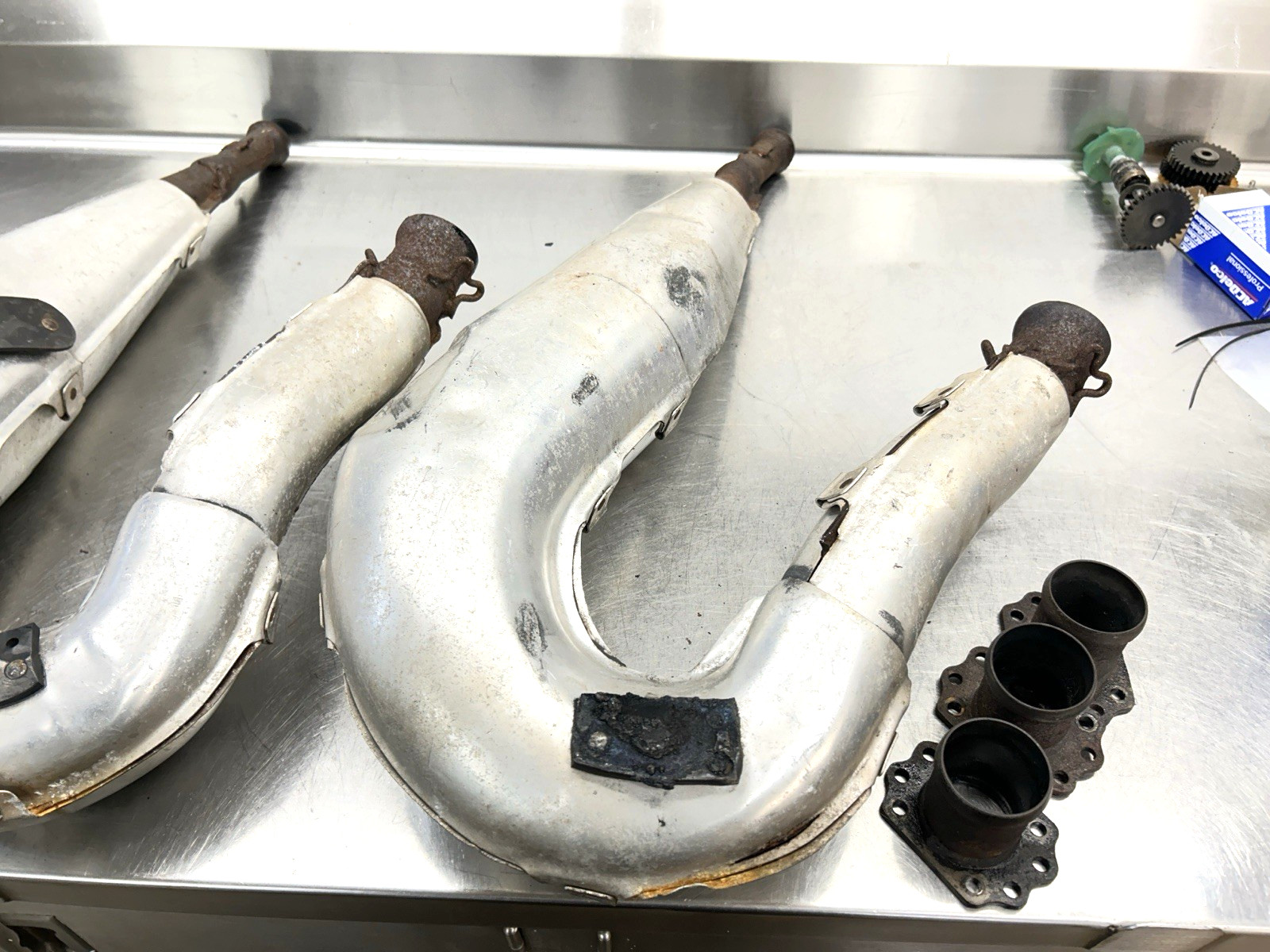 1997 Ski Doo Mach 1 700 TRIPLE EXHAUST TUNED PIPE EXPANSION PTO C MAG PIPES