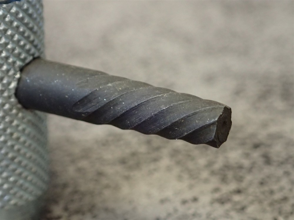 TIM-151 AMERICAN Extractor & Re-Threading Tool (BN154)