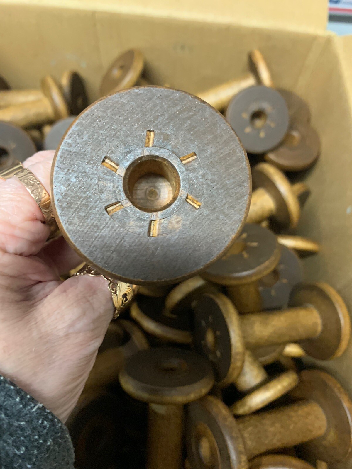 5 Silk Spools Bobbins Wood Factory Reclaimed Industrial Quills Wooden Textile