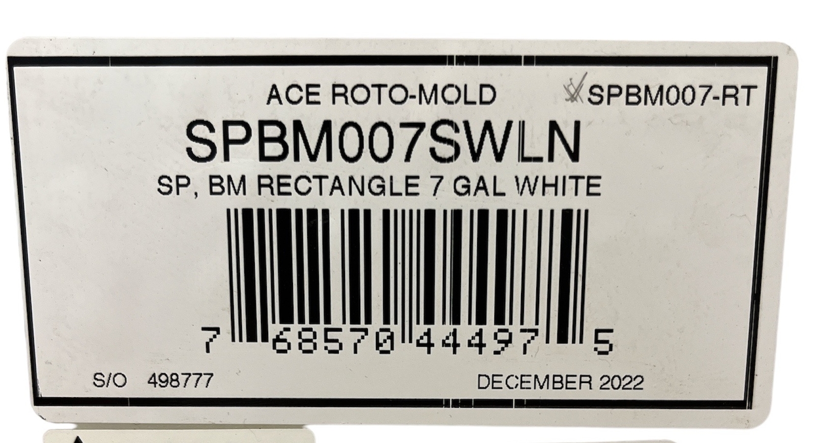 Ace Roto-Mold Blow Molded 7 Gal Rectangle Flat Bottom White Tank - SPBM0007-RT