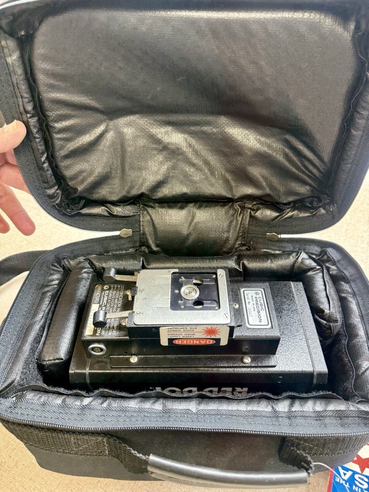 Cubic Precision Red Dot 0047 Laser Sight Untested