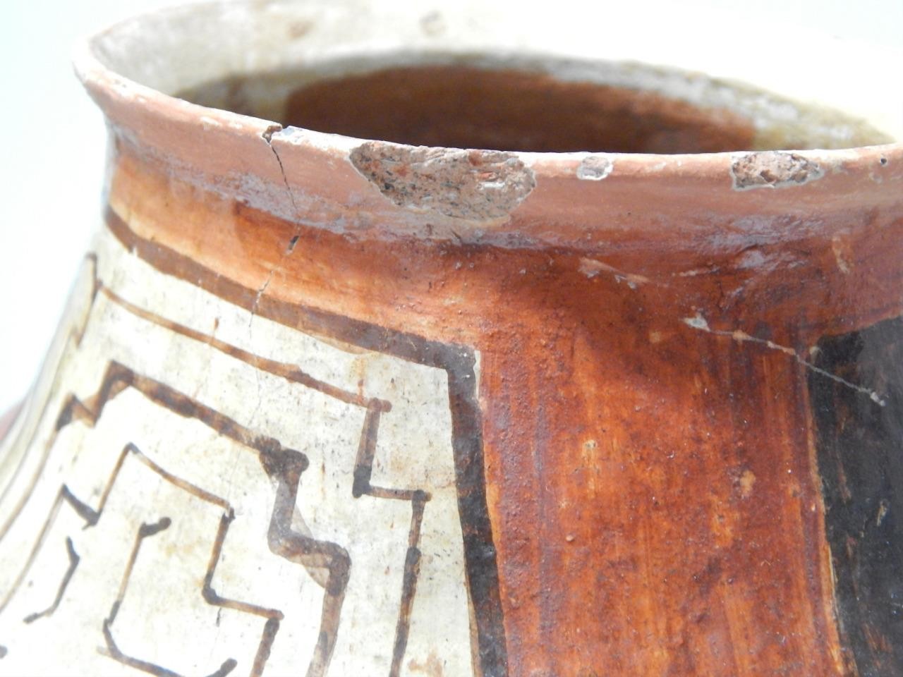 LARGE FIGURAL AMAZON SHIPIBO PERU POT POTTERY - EARLY EXAMPLE ANITIQUE VINTAGE