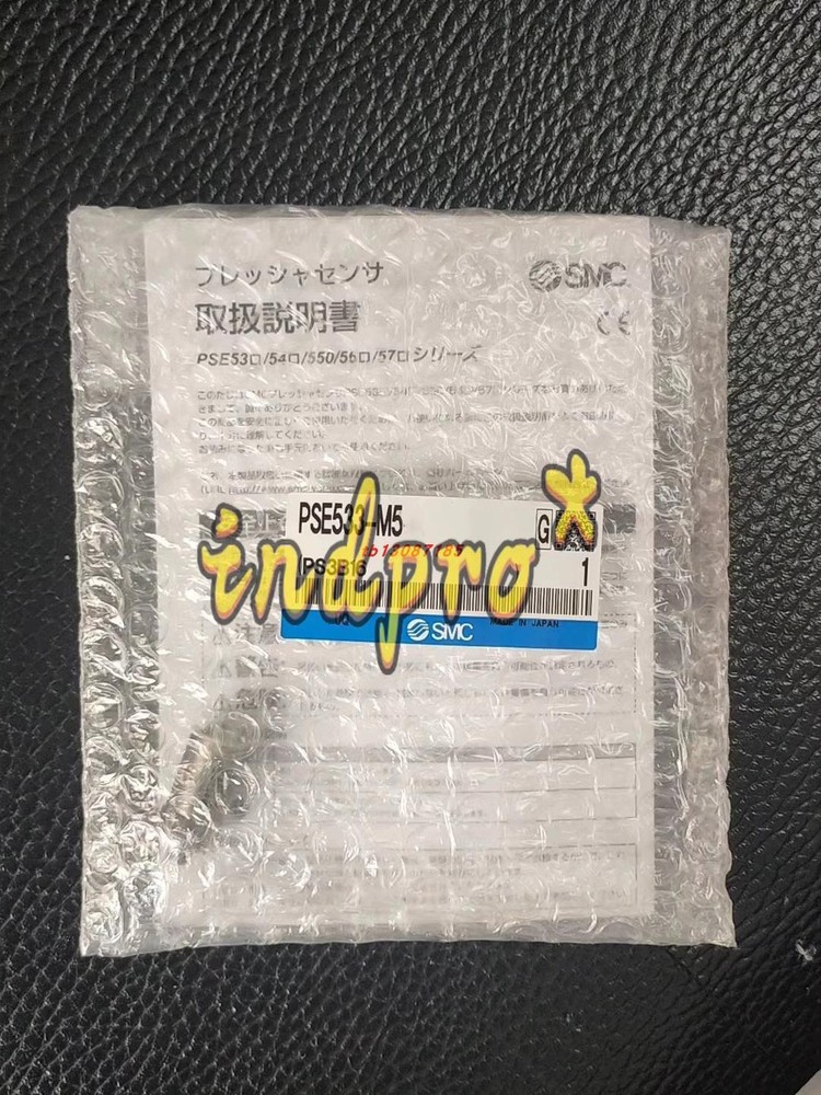 1 Pc.  pressure sensor PSE533-M5