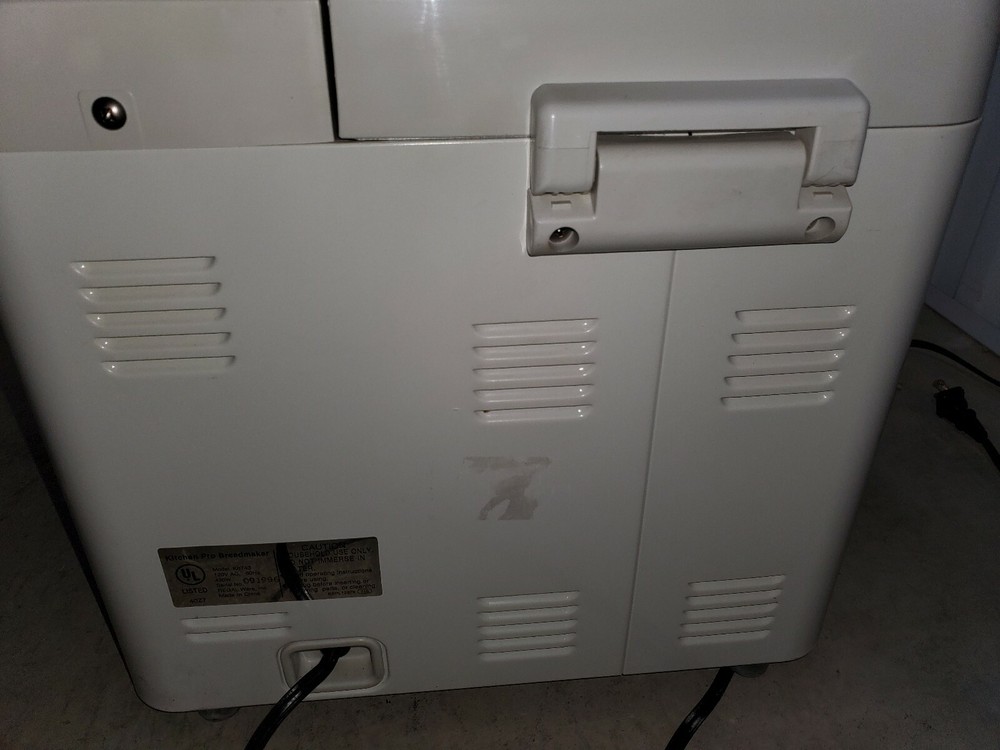 Regal Kitchen Pro Breadmaker K6743 Kitchen Appliance Auto Bread Machine - WORKS!