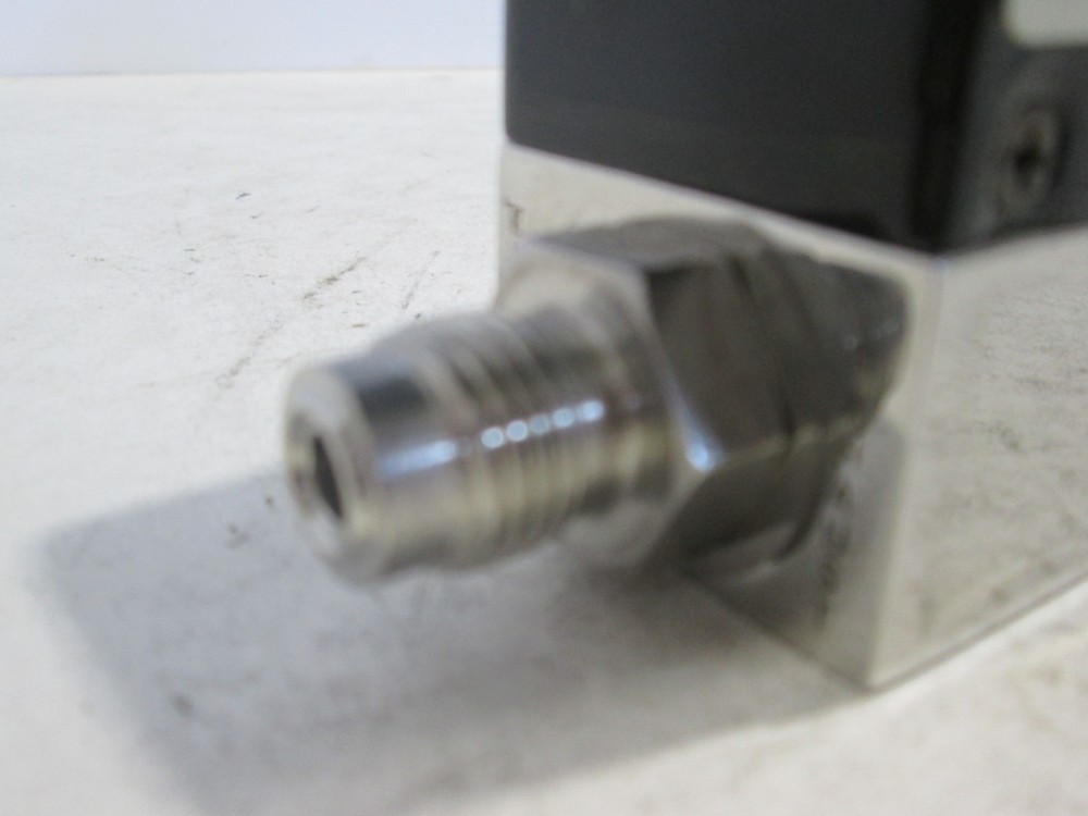 Unit, UFC-1500, Mass Flow Controller, 10 SLM, N2, Used