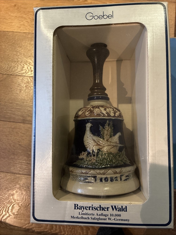 1982 Goebel Pheasant Bell West Germany Bacariab Forest