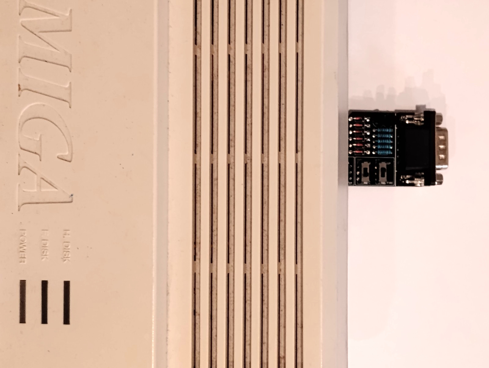 Commodore 64 & Amiga Adapter For Using Sega Genesis Gamepads - USA Seller