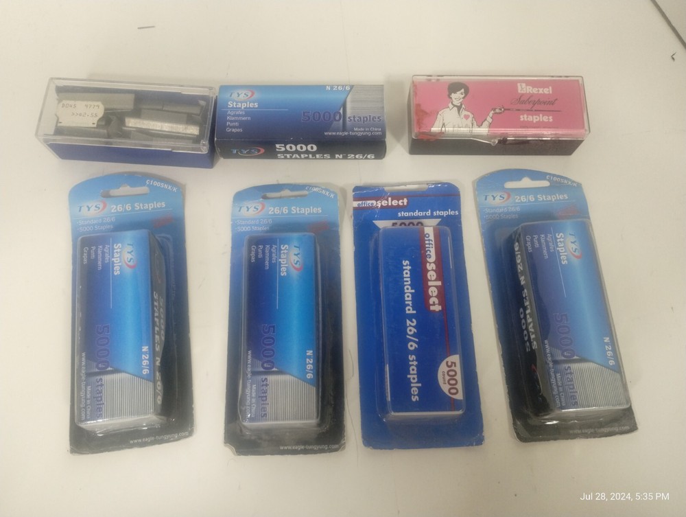 7 boxes - Standard Staples (26/6) - 5000 Count Chisel Point Staples READ!
