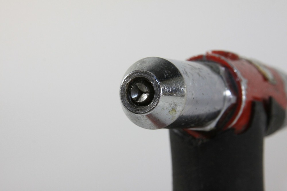 Dayton Pneumatic Aircraft Riveter 