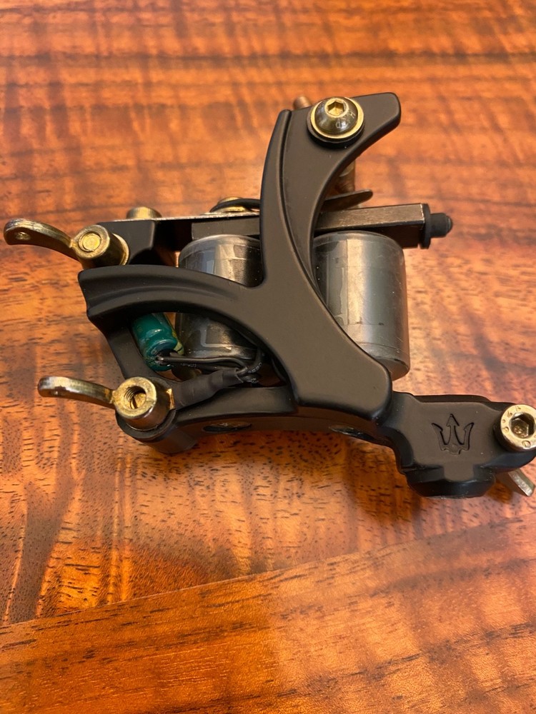 Dragon Hawk Tattoo Machine Excellent Condition Great Running Machine