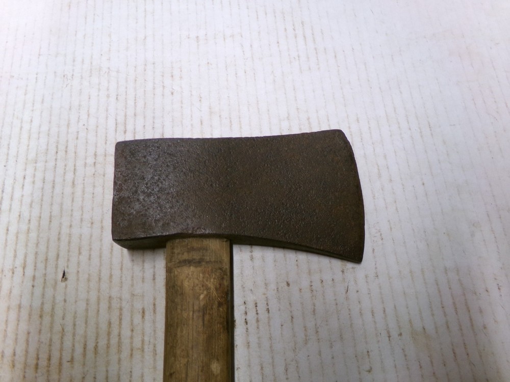 Single Bit Hatchet Axe 2lb 5oz Unbranded Vintage Tool