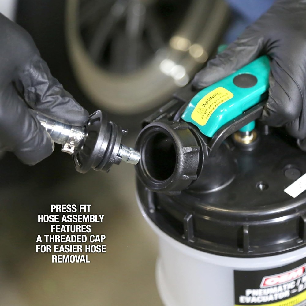 Robust Pneumatic/Manual Fluid Extractor Pump for Efficient Vehicle Maintenance