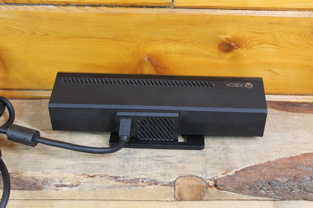 Microsoft Kinect Xbox One Model 1520 Camera Motion Sensor Bar Tested