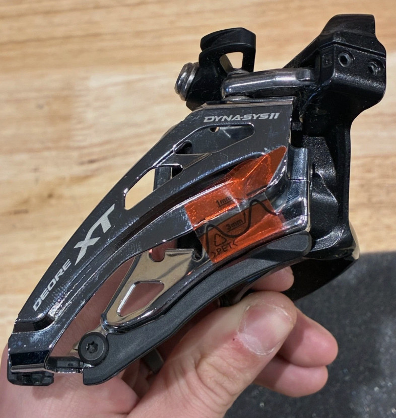 Shimano XT FD-M8020 Front Derailleur 2x11 Spd