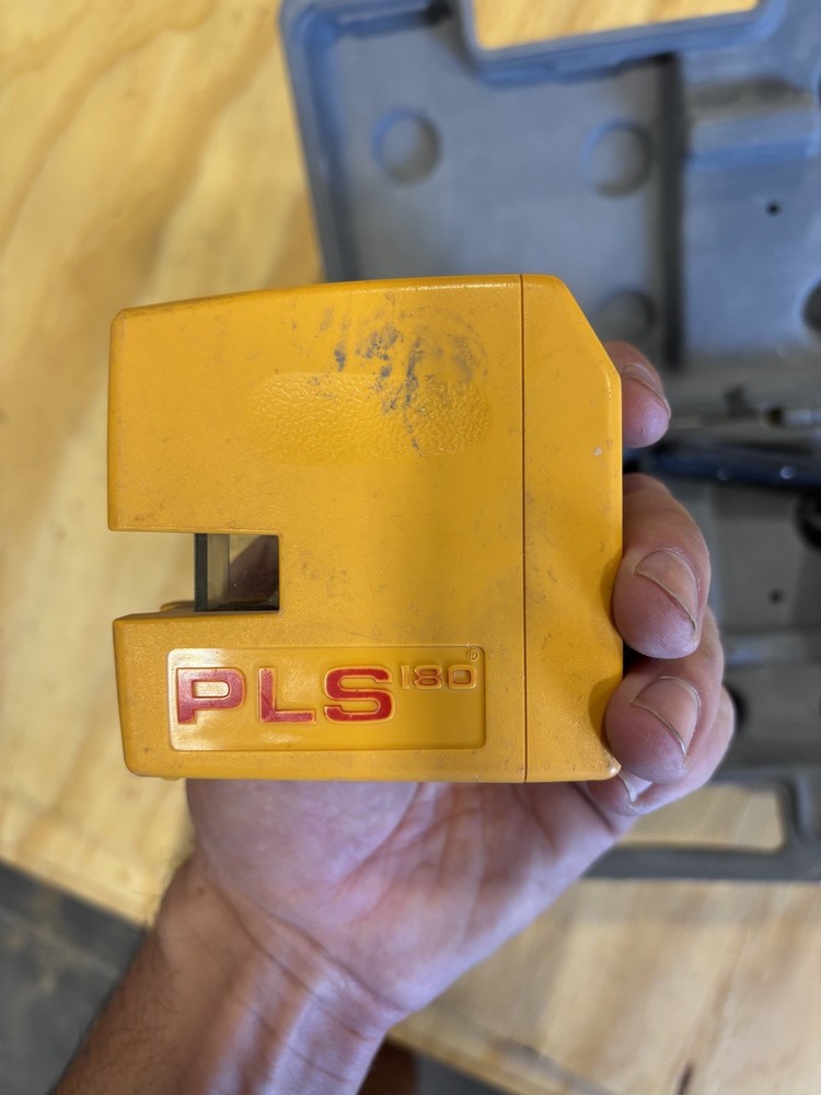 PLS 180 Laser Level with Hard & Soft case, & bracket Pacific Laser System Level