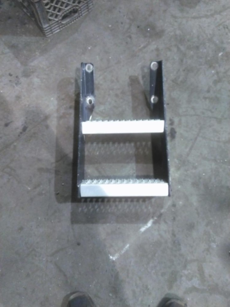 Replaces 2016 PETERBILT 579 FRAME STEP , OH