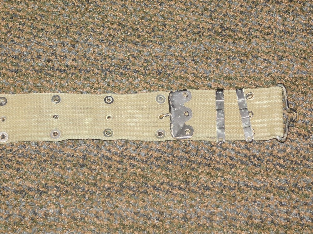 VINTAGE US ARMY WEB BELT