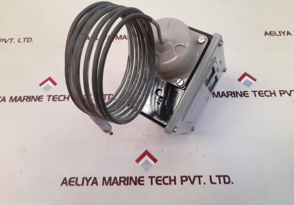 Danfoss 17-5003 temperature controller