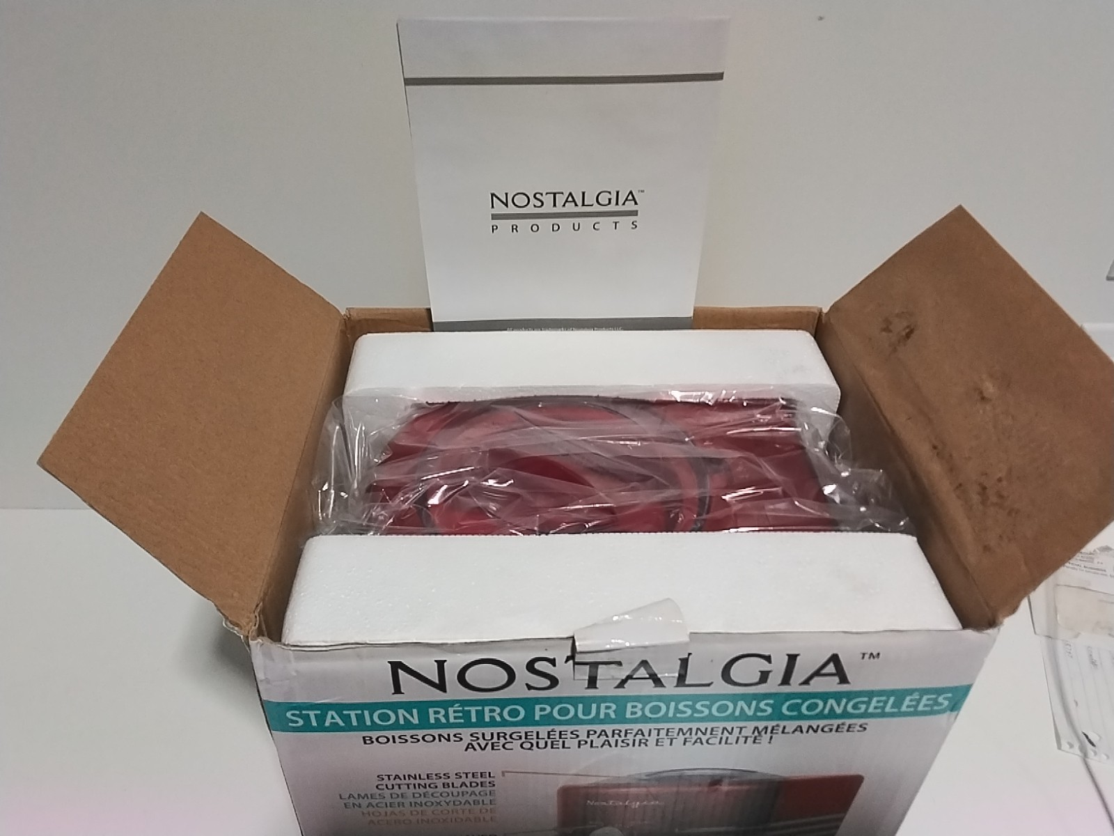 Nostalgia Retro Frozen Beverage Station Makes Slush Drinks Snow Cones& More New