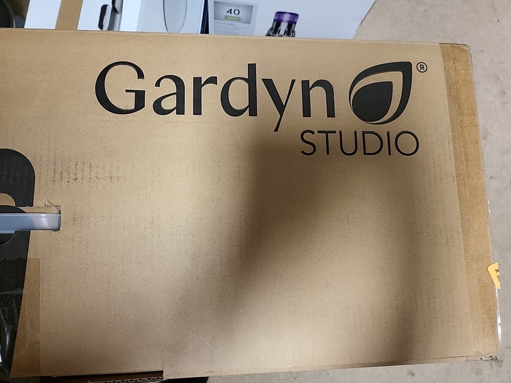 Garydn Studio Grow #1