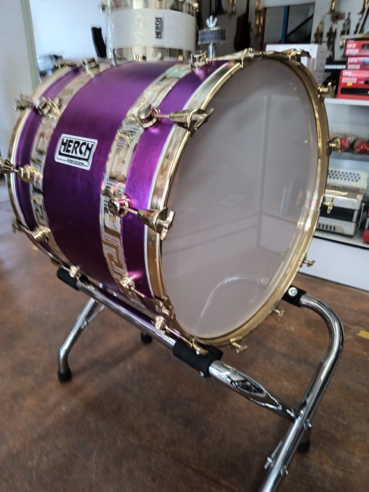 Tambora Herch 20x24