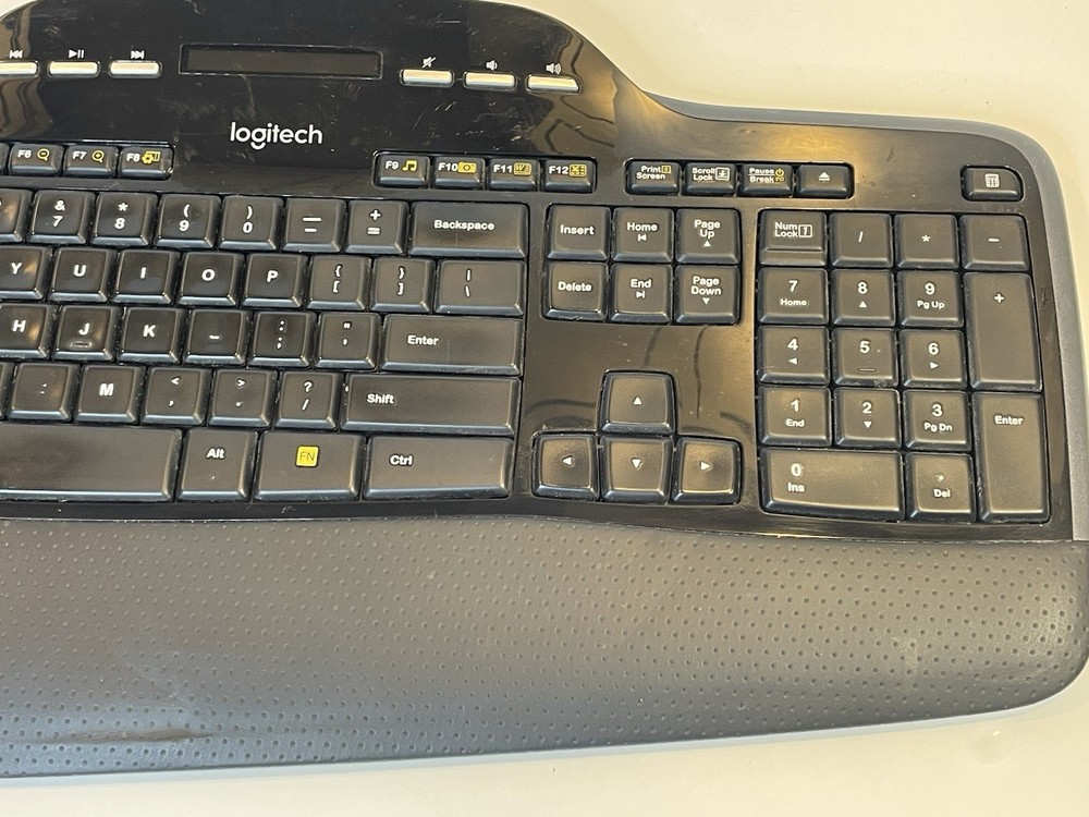 Logitech Performance MK710 Wireless Keyboard & Dongle Computer Comfort No Mouse