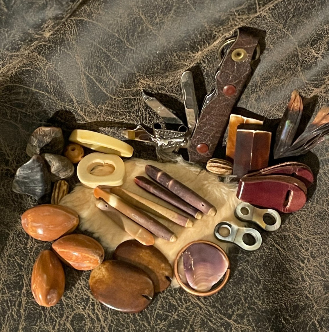 TREASURE BOX OF CRAFTS-FOR NATIVE AMERICAN-MOUNTAIN MAN-MUST READ-SEE ALL PHOTOS