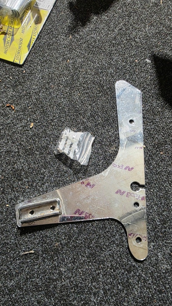 Harley-Davidson Detachable Sissy Bar Bracket Left