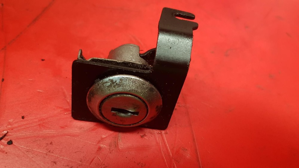 KAWASAKI ER 650 KLFA LOCK SET 2020