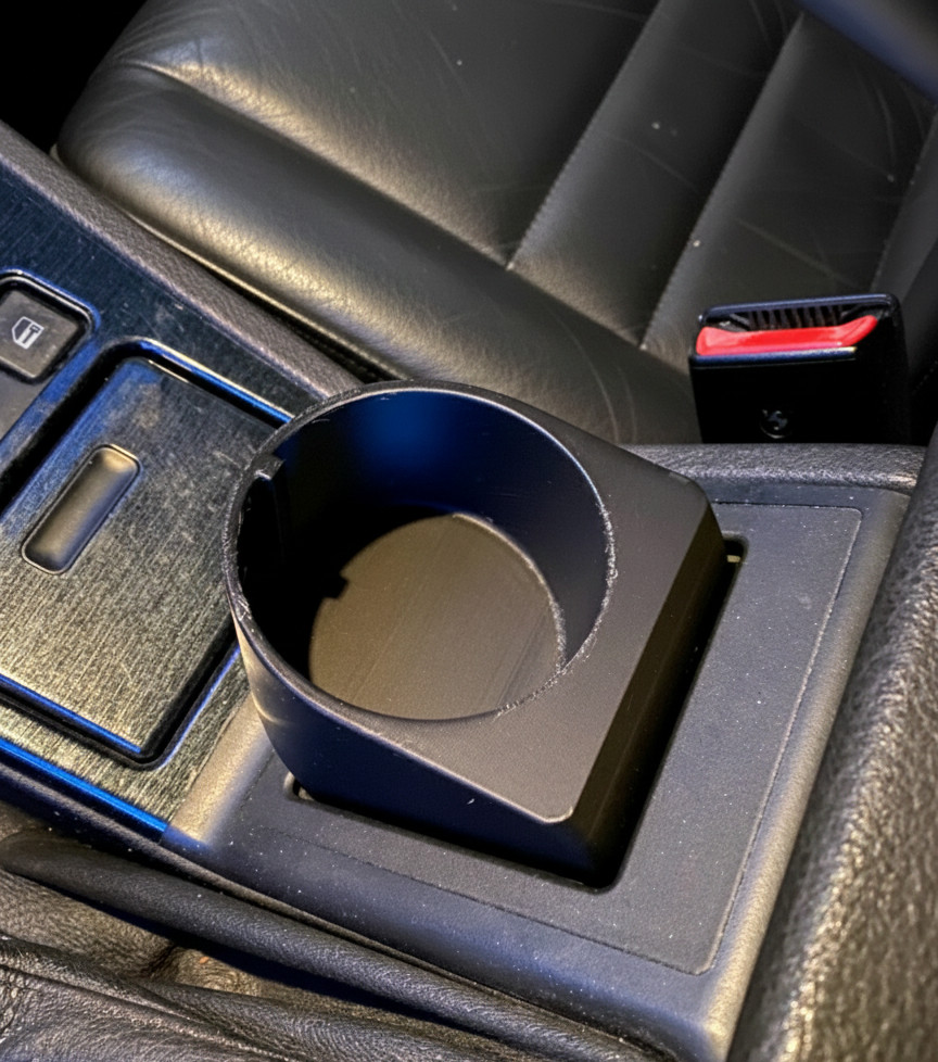 BMW 5 series E39 Cup holder insert