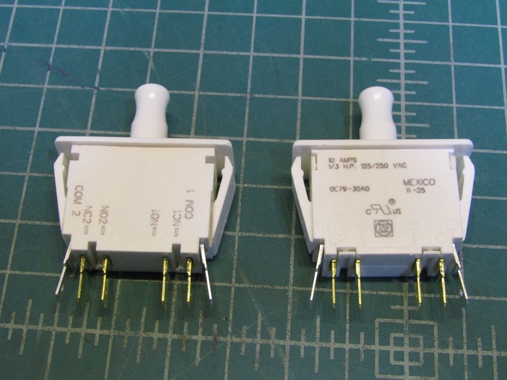2 – ZF Electronics 0E79-30A0 Switch, Pushbutton, DPDT, NO/NC, Pull to Cheat 10 A