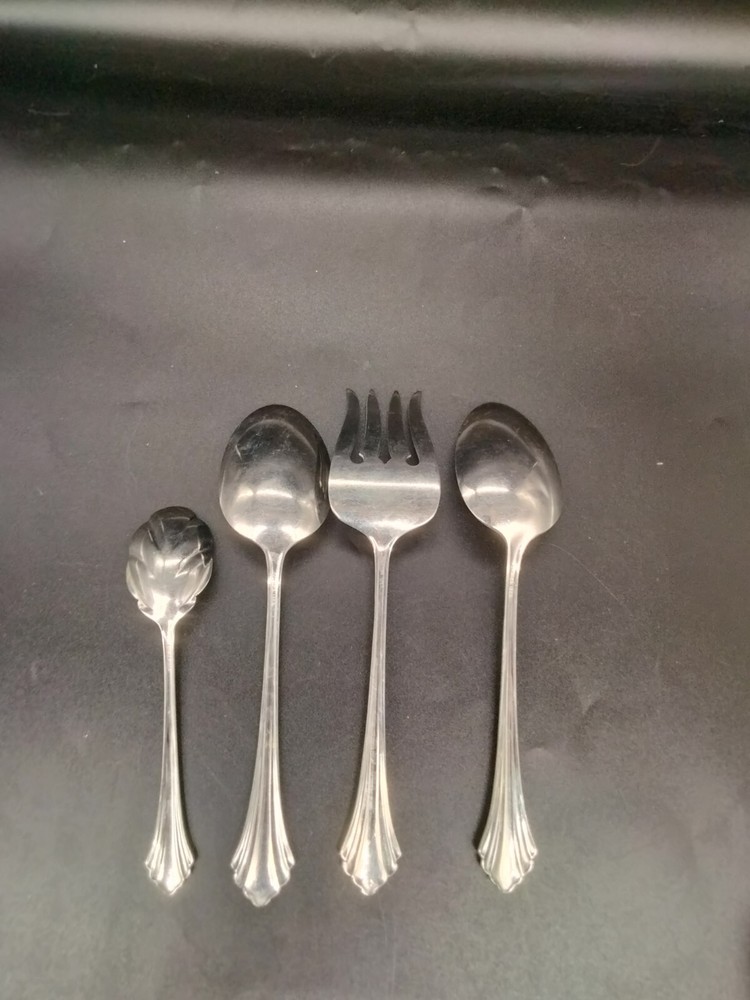 Oneida Bancroft 4 Pc Serving Set: Meat Fork ,2 Serving Spoons and Sugar Spoon