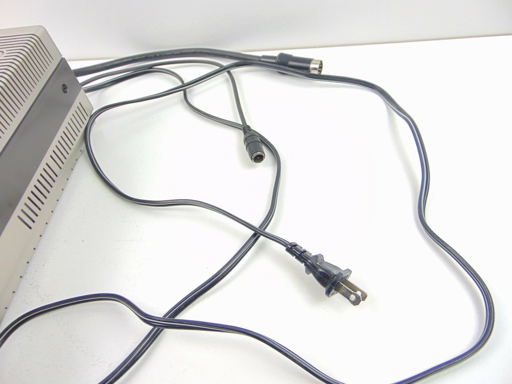 Hitachi Video Tuner VT-TU75A