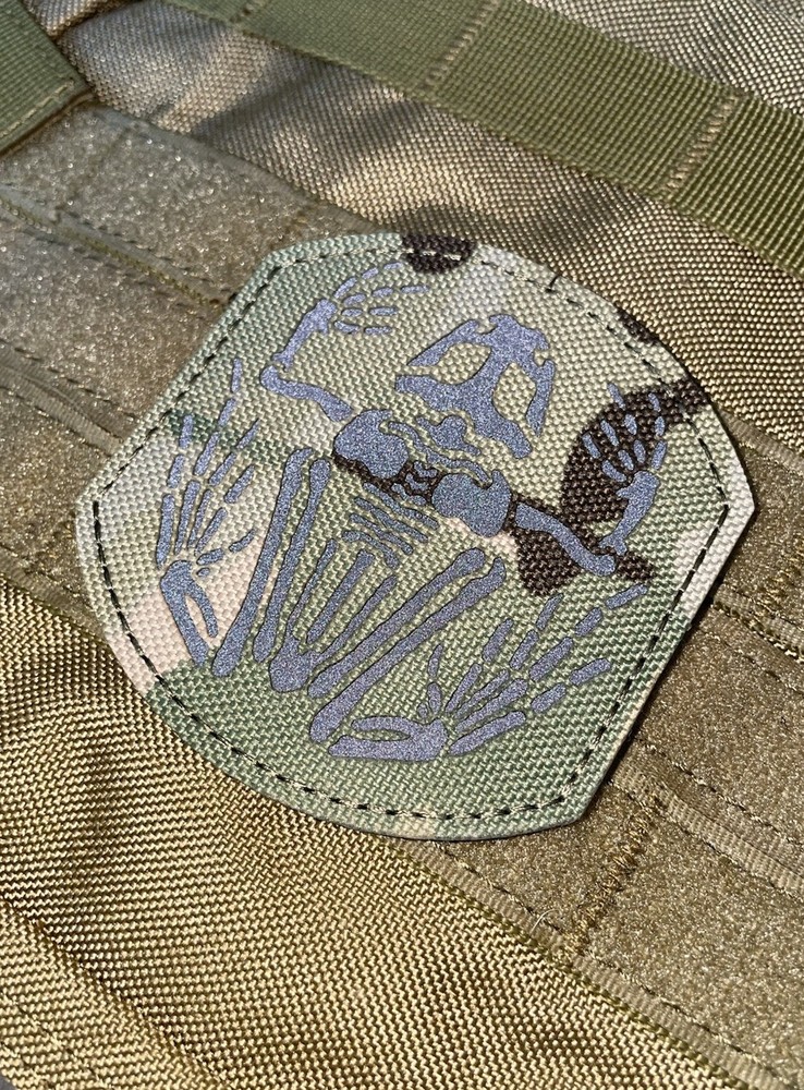 Frog Skull DEVGRU US Navy Seal Frogman IR Reflective Hook Loop Patch