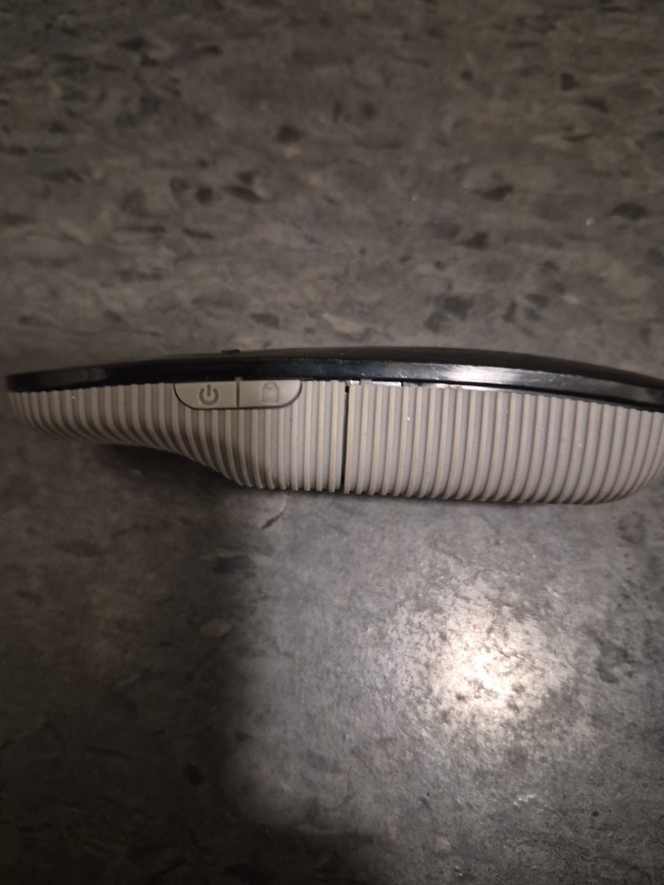 Targus - Wireless USB Multimedia Presentation Remote