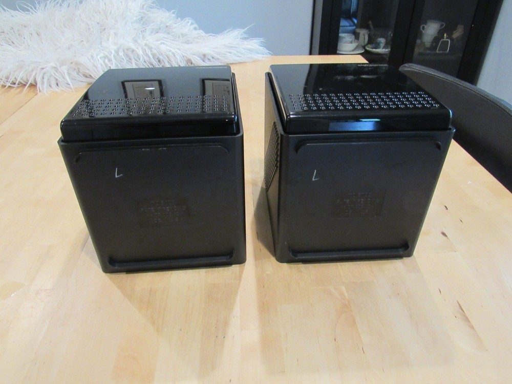 Very Cool Memorex stackable CD case/holders