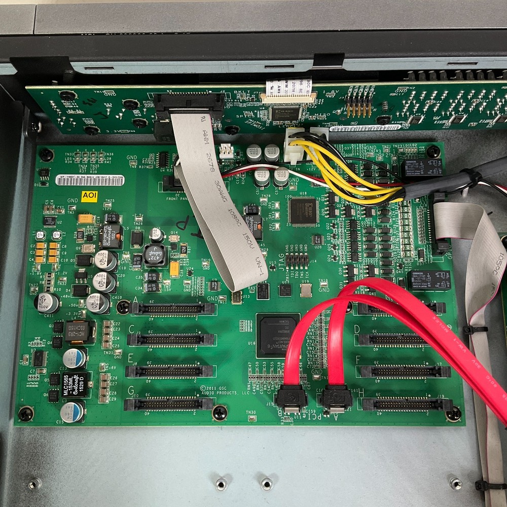 QSC Q-SYS I/O Frame 8s Integrated System Platform NO CARDS