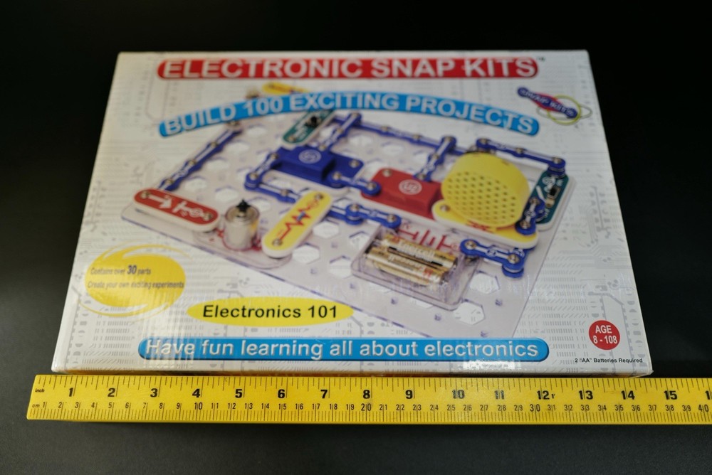 Electronic Snap Kits Electronics 101 Build 100 Projects RadioShack 28-286