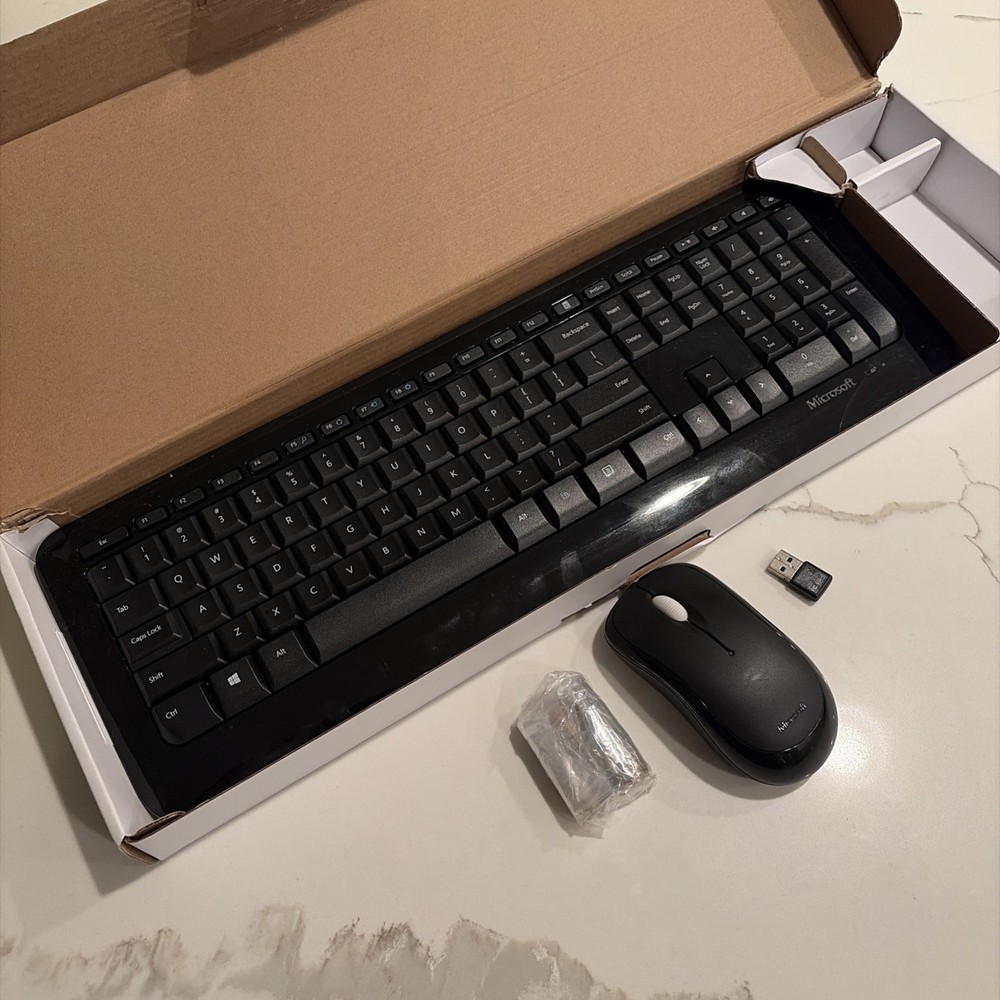 Microsoft Wireless Desktop 850 Wireless Keyboard w/ Mouse + USB Receiver Dongle