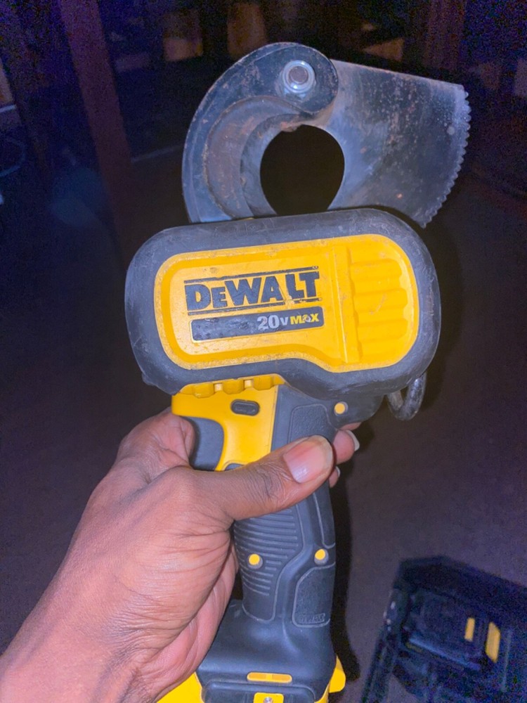 DEWALT DCE150 20V Max Cordless Cable Cutting Tool | Case Battery Shoulder Strap