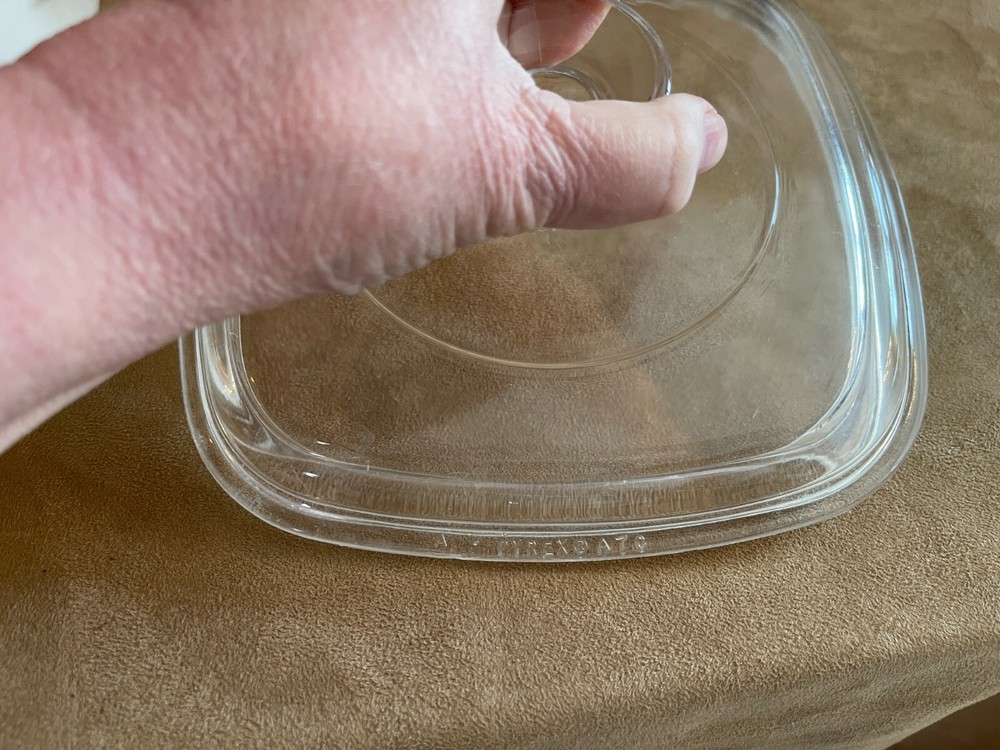Corning Ware Solid White 1 Qt Casserole Baking Dish A-1-B Pyrex Lid vintage
