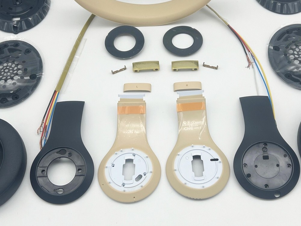 Authentic Replacement Parts for Beats Studio3 Wireless Shadow Gray MQUF2LL/A