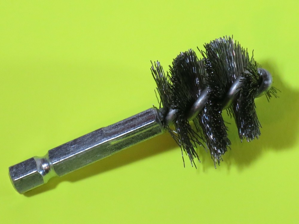 NEW Battery Post Drill Attachment Internal Cable Cleaner Brush