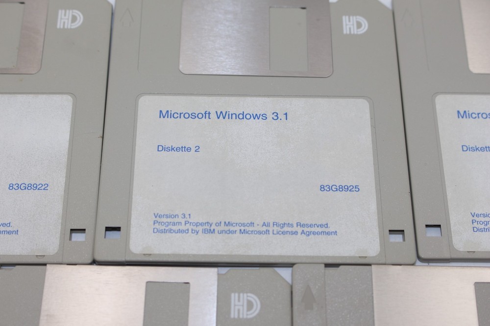 Microsoft Windows 3.1 OS - 3.5" Floppy Boot Disks - (disk 1-7)