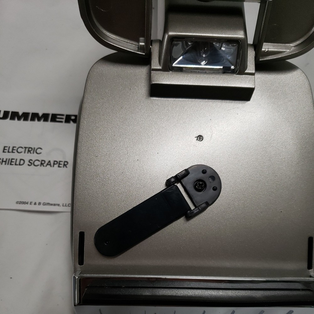 Hummer Heavy-Duty Windshield Scraper, Deicer, Flashlight - Rare!