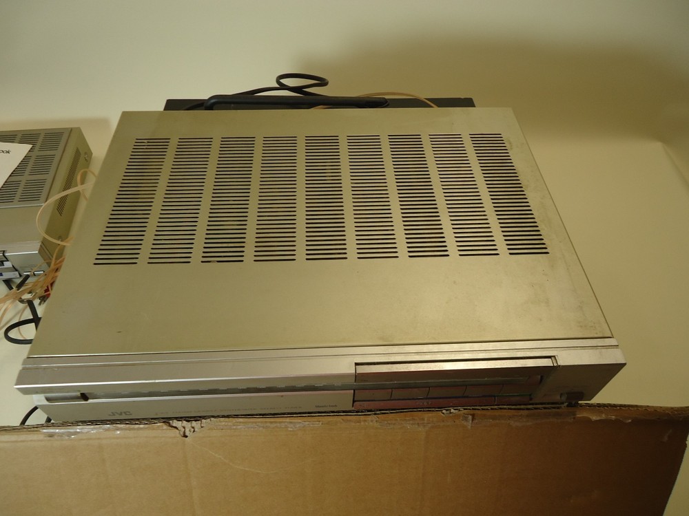 jvc t e3 tuner ,working, with manual