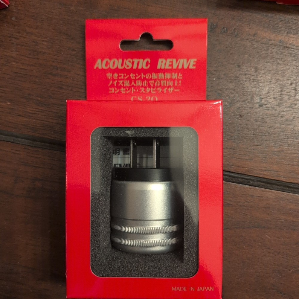 Acoustic Revive CS-2Q Socket Outlet Stabilizer Power Conditioner