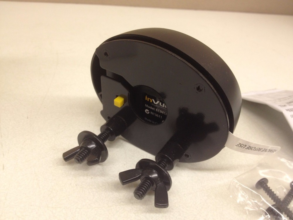 NEW InVue EC9418-B Camera Puck 2 Studs Security Device EC9418A91